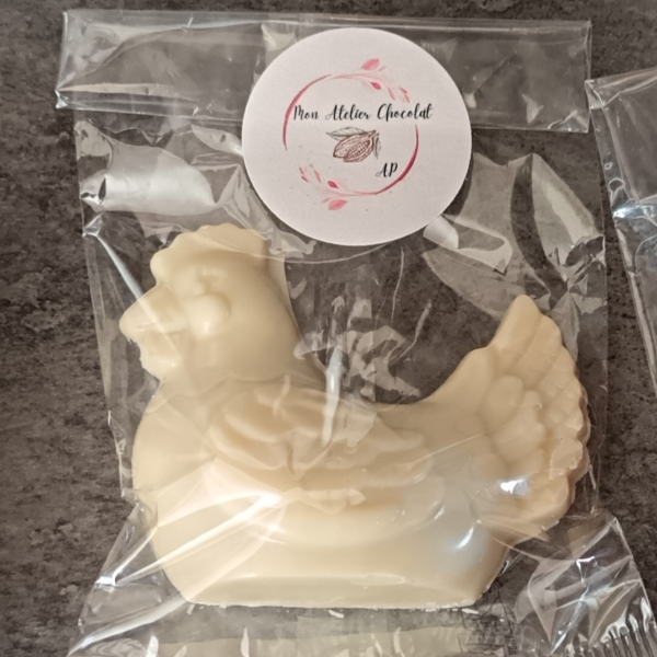 moulage-poule-blanche